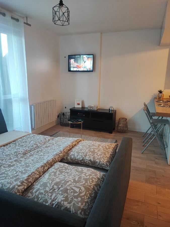 Chic Et Moderne+Wifi+Netflix Apartment อาร์ฌ็องเตย ภายนอก รูปภาพ